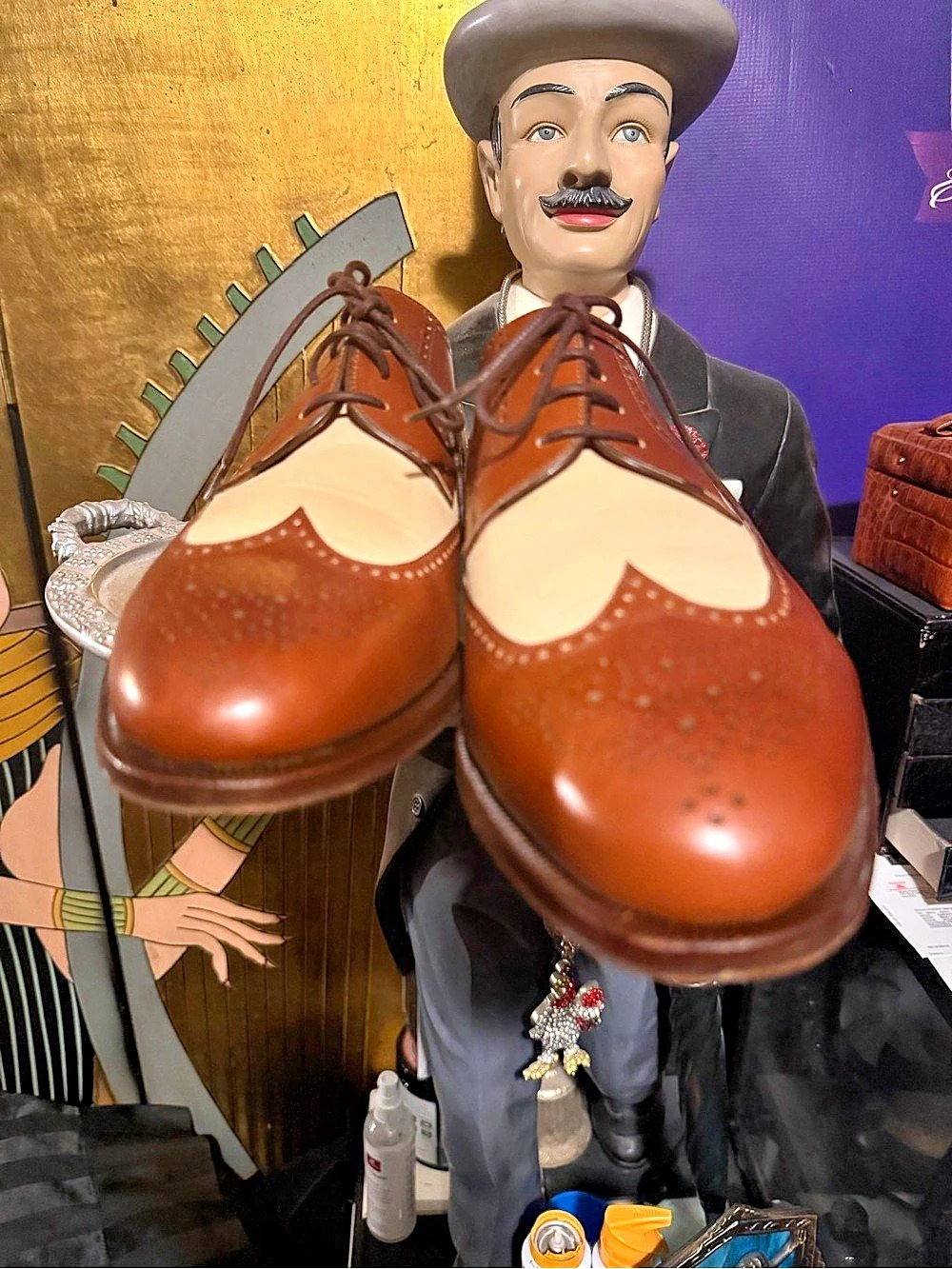 Bally Bambury Wingtip Oxford Brogue Oxfords in Brown & Cream